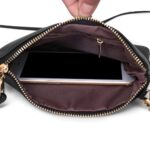 Essential Crossbody Bag - 5 Colors